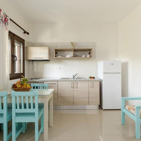 אורמוס פנגיאס Theoxenia Apartments מראה חיצוני תמונה