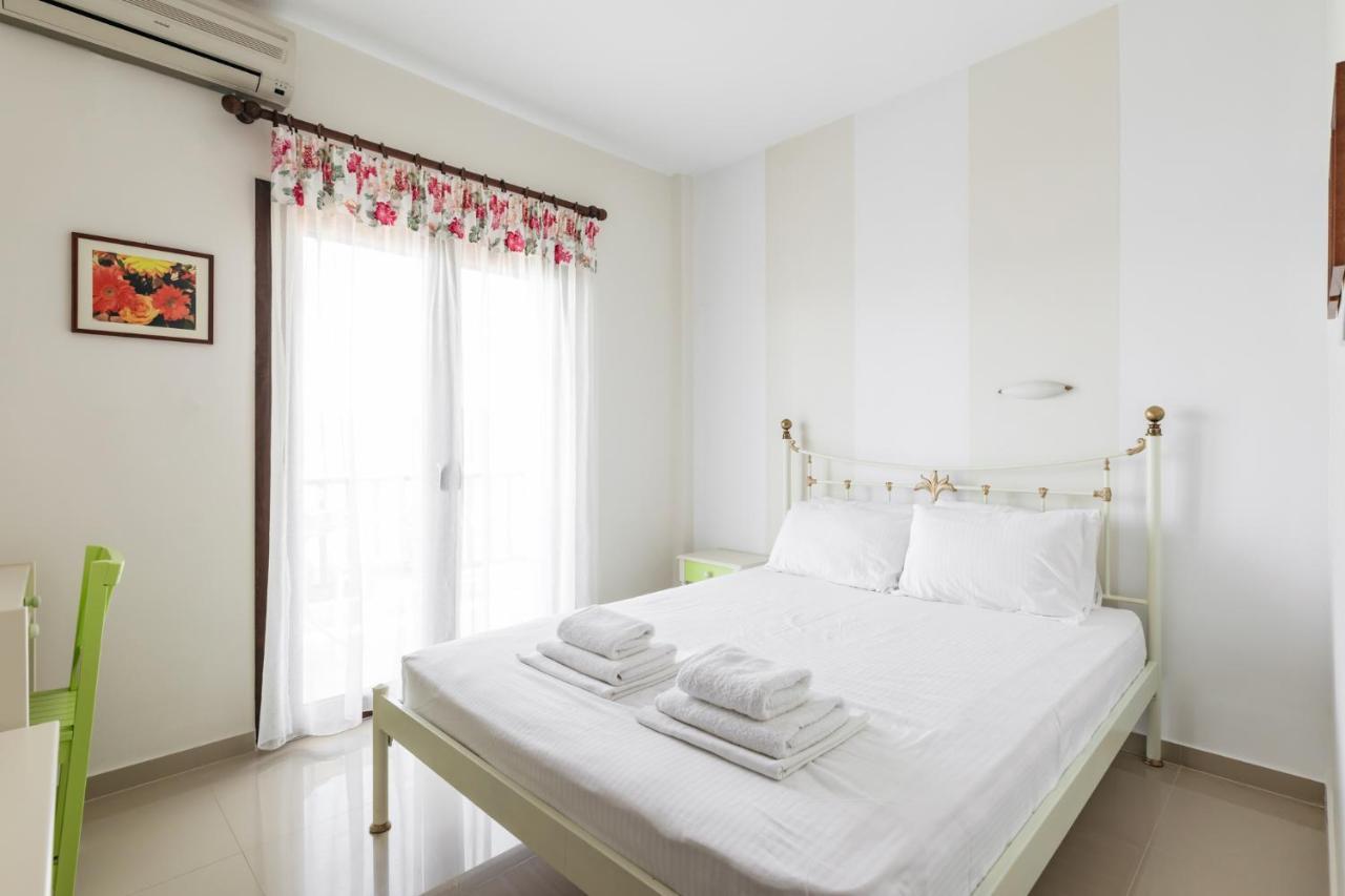 אורמוס פנגיאס Theoxenia Apartments מראה חיצוני תמונה